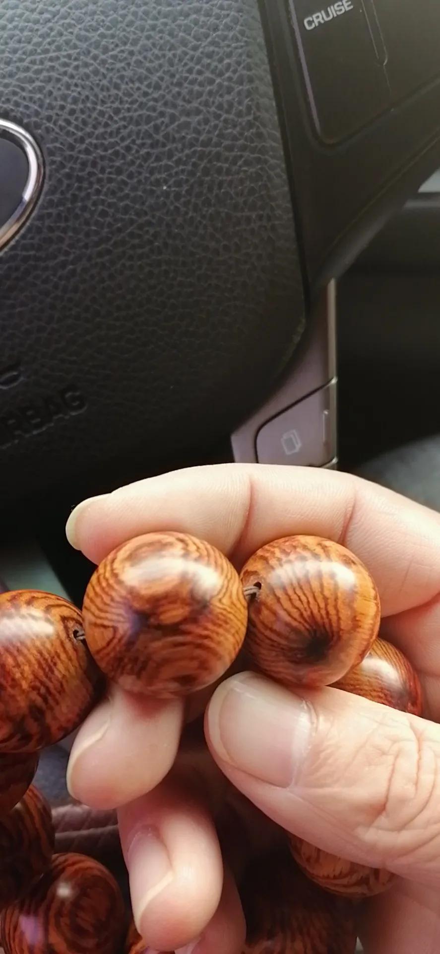 海南黄花梨老家具的鉴别方法,海南黄花梨紫油梨怎么鉴别真伪