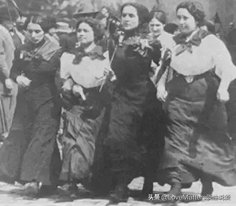 冷静期?女性努力千百年,争取一个不生孩子的权力