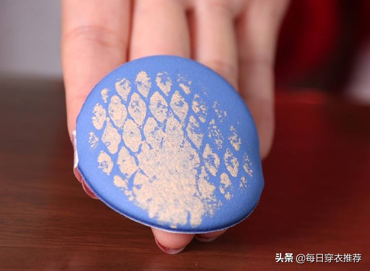 化妆师气垫怎么上,化妆师怎么用气垫上妆