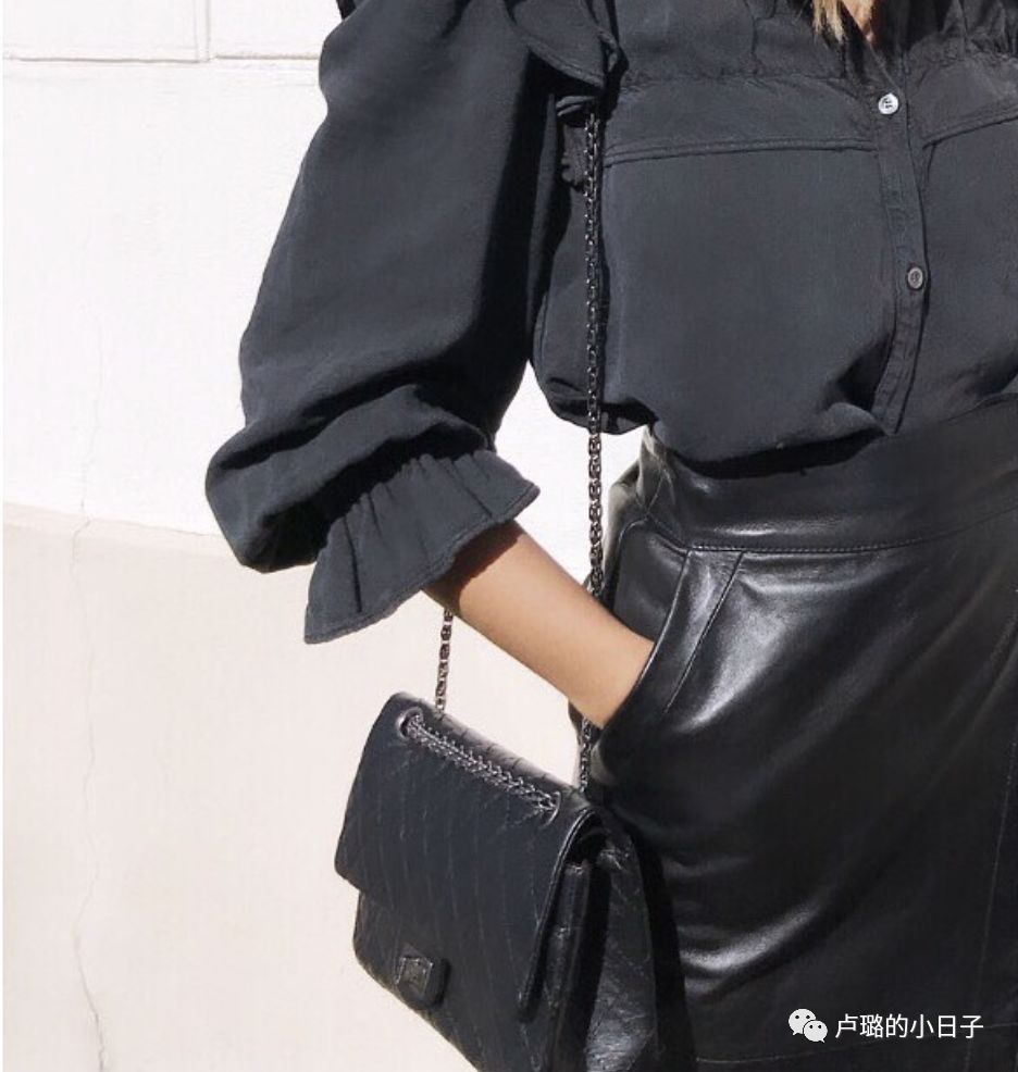 又轻又实用的名牌包,中国名牌包排行榜前十名及价位