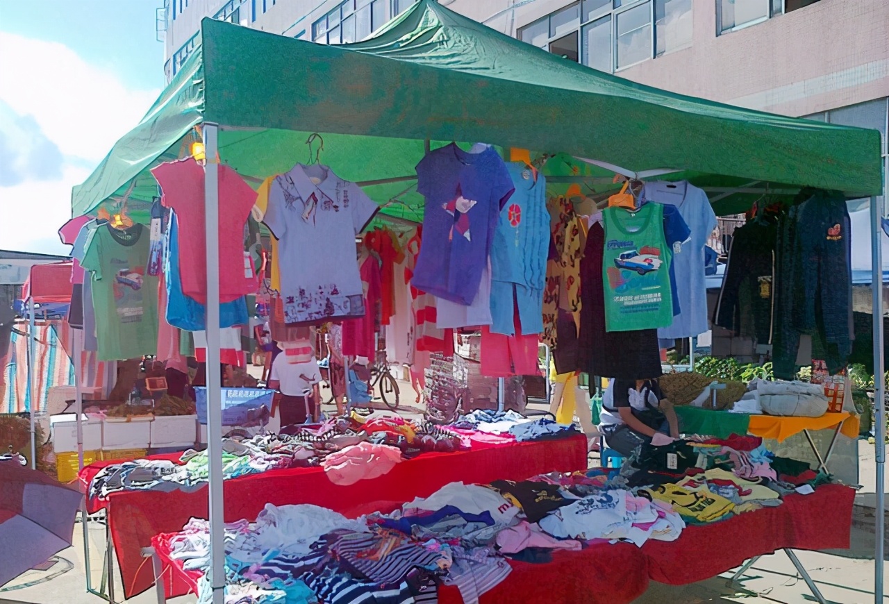 儿科专家:这几种衣服不要再给孩子穿了,有的还会引发“白血病”