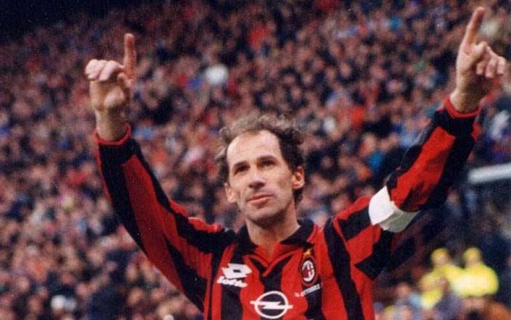 金球奖历年擦肩而过的球星第3名,金球奖最遗憾的球员