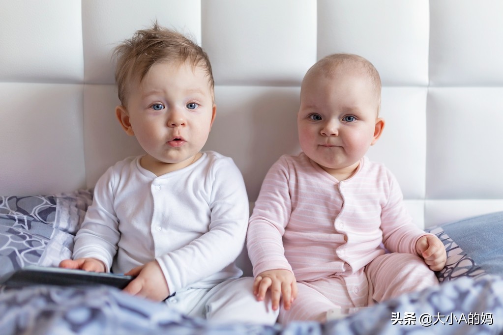 家庭亲子认知游戏1-2岁,一岁半宝宝早教亲子互动