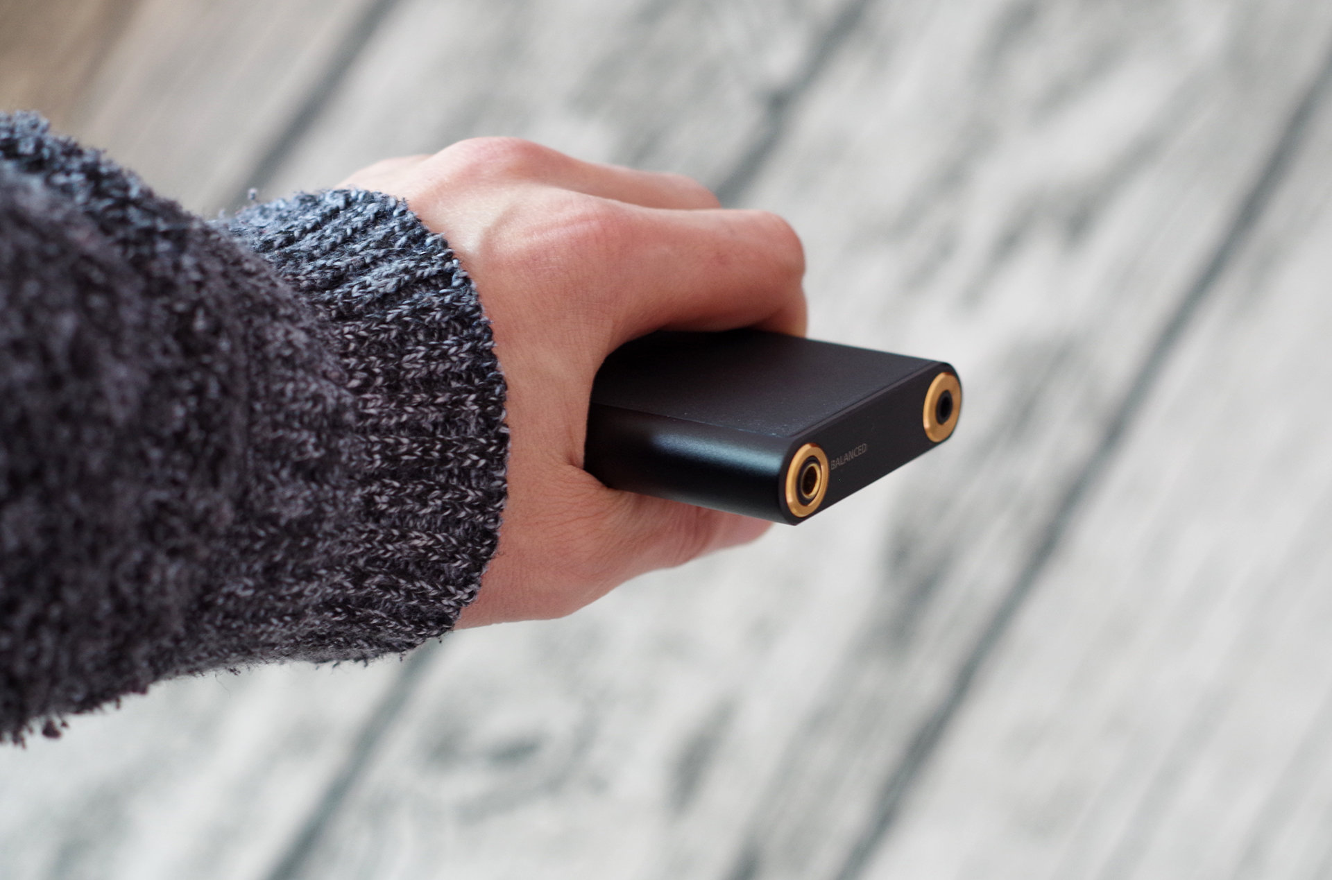 媲美索尼黑砖,媲美索尼的国产品牌电视