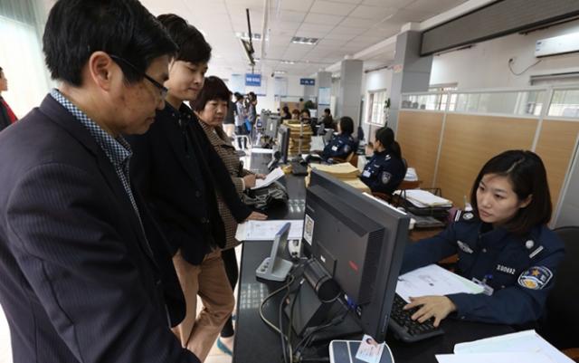 只买“裸车”不买保险不上牌，4S店不肯咋办？教你百试百灵的一招