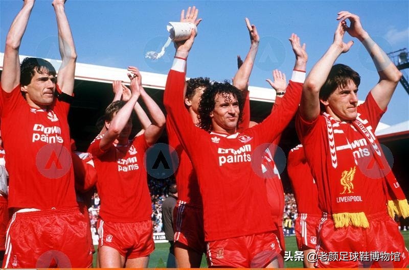 猎鹰人足球鞋,猎鹰儿童足球鞋