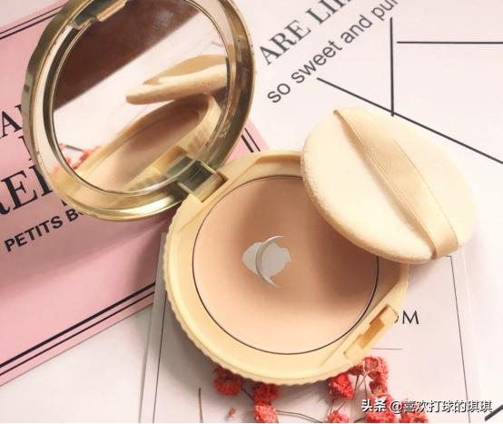 出门脸部如何控油定妆,化妆定妆半小时后油光满面怎么办