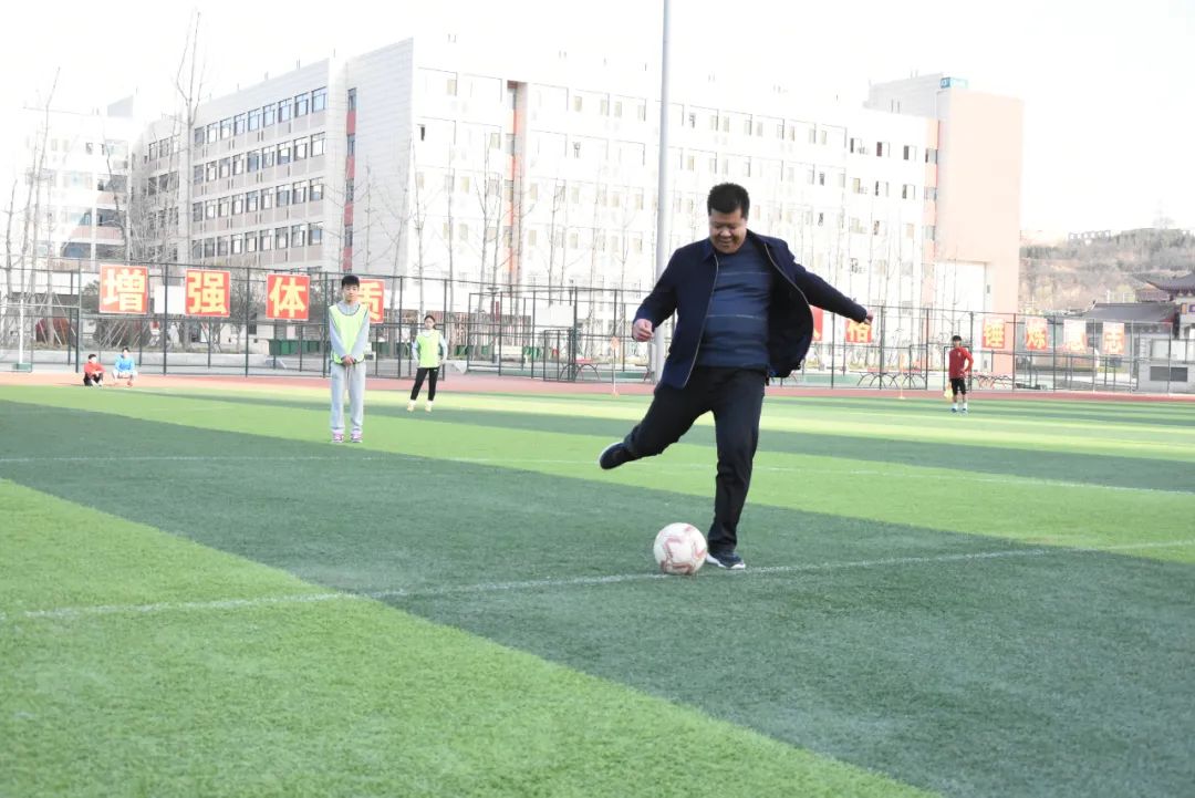 校园足球联赛简讯,遵义杯校园足球联赛开幕式