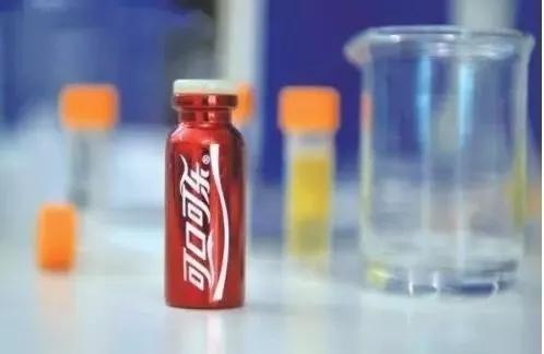 男子担心分手，送女友“瘦身奶茶”！让两人一起入坑