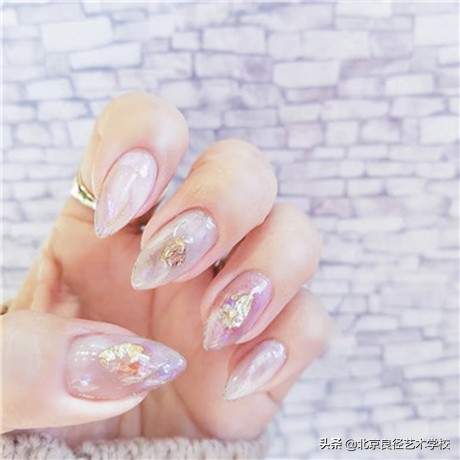 甲油胶稀怎么办,甲油胶怎么样不容易掉