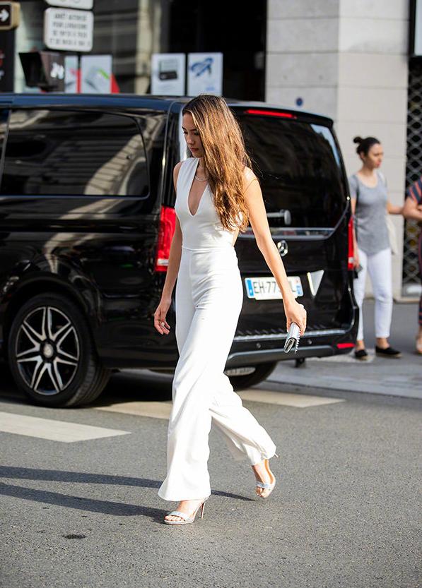 谷爱凌与另一个混血女孩合影,中国混血少女谷爱凌