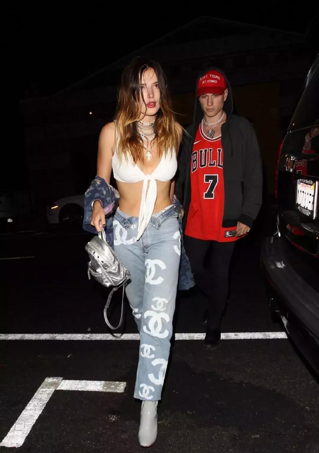 洋气破洞牛仔裤九分牛仔裤,回头率高的破洞牛仔裤