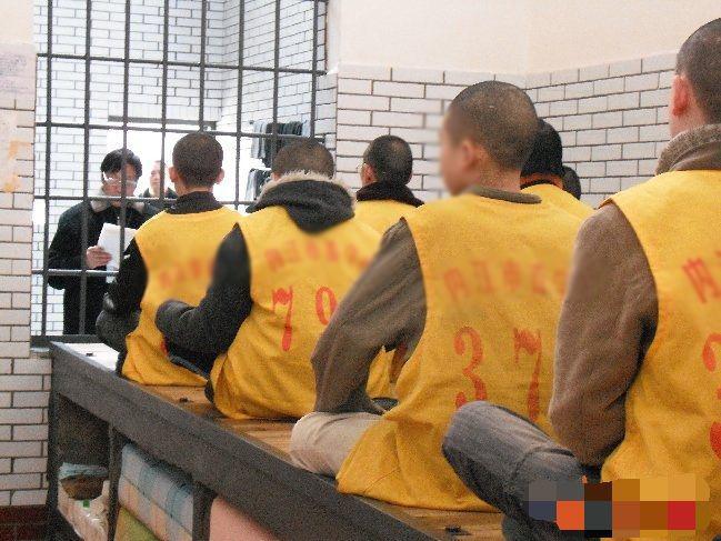 被派出所拘留15天要进看守所吗,被拘留15天的人一般都犯了什么事