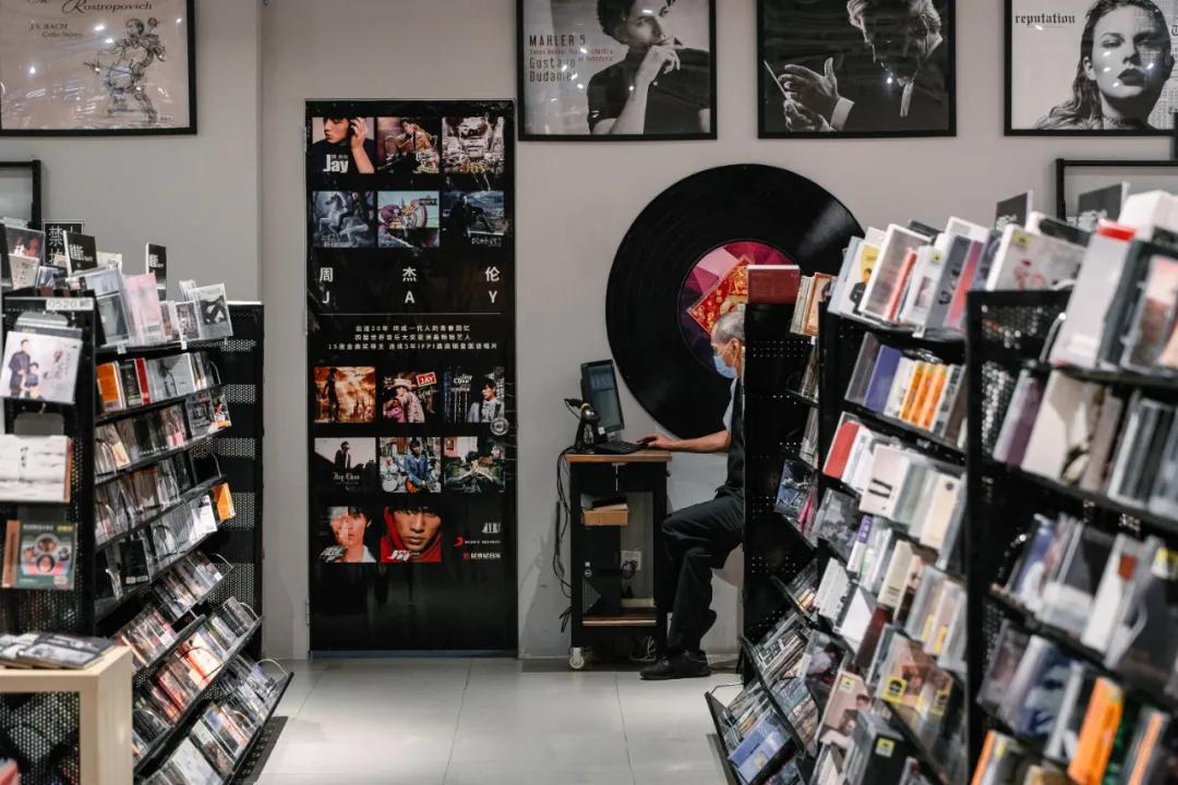 收藏这篇广州超全书店指南，17家一次逛个够