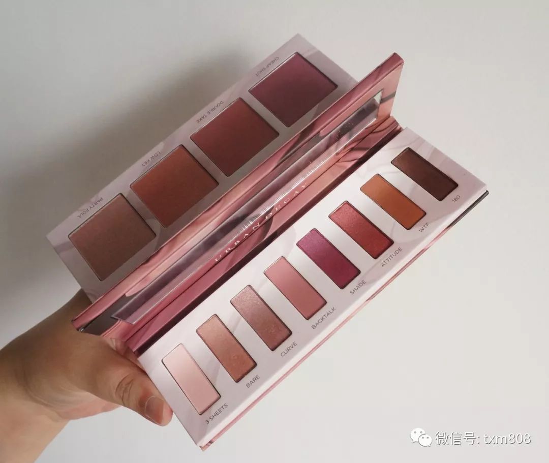 桃粉色系眼影盘,精致的猪猪女孩眼影推荐