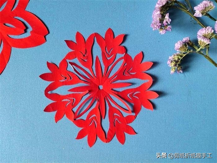 百合花怎么剪,百合花怎么剪才能开花