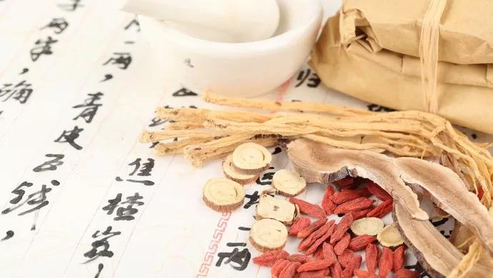 这一次,中医还有作用吗?一位医者的观察与反思|文化纵横