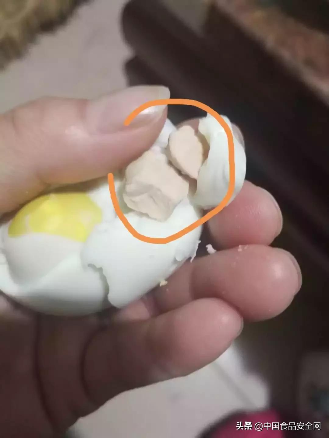 消费者投诉产品吃出异物,买家说吃出塑料投诉到工商局