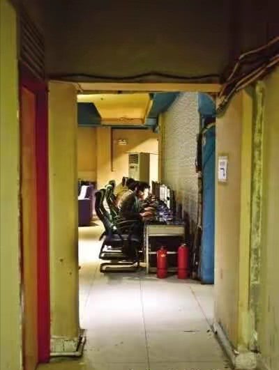 身处第N次浪潮：那家你去过几次的网吧