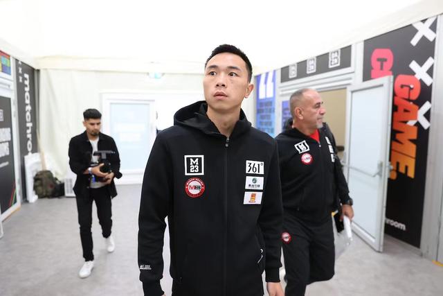 徐灿被ko视频全集,徐灿被击倒比赛