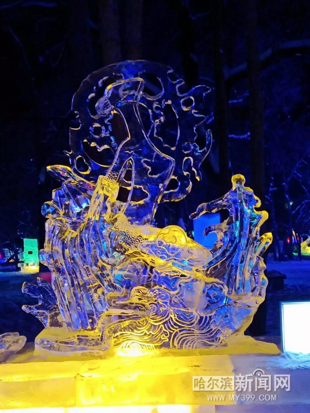 哈尔滨兆麟公园冰灯免费开放时间,哈尔滨第一届冰灯游园图片