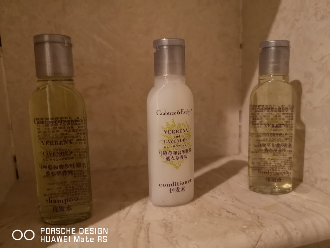 南京下关滨江希尔顿,南京世茂滨江希尔顿酒店电话号码