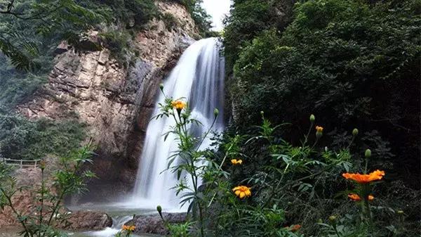 北国温泉二日自由行,赏南昆山山景泡温泉
