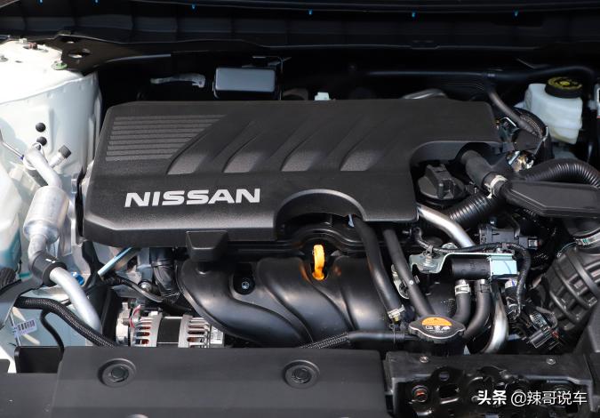 日产天籁2.0l版动力测试,试驾日产天籁视频2.0自然吸气