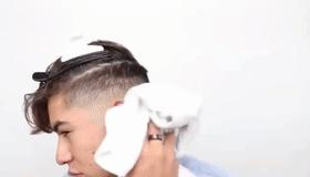 在家怎样给自己理发,宅在家如何理发