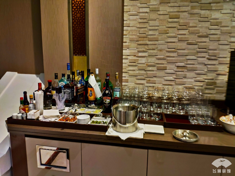 阿联酋航空a380头等舱套房解说 (土豪体验阿联酋航空a380头等舱)