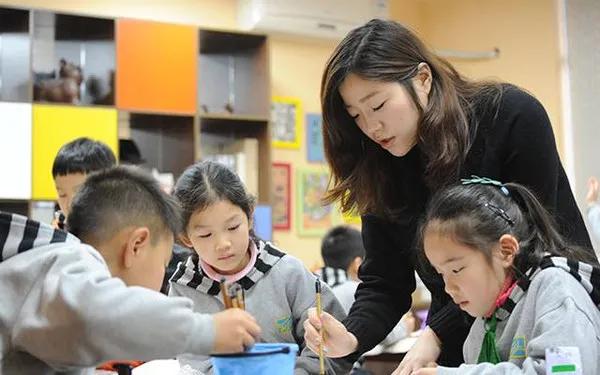 上海富二代在哪上大学,上海富二代读的小学