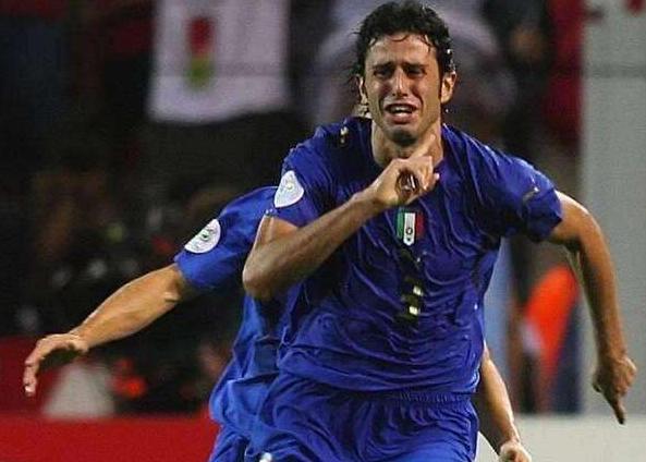 伟大的意大利左后卫是哪场比赛,意大利伟大的左后卫阵容讲解