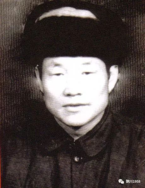 铜川市一中校长王明霞,铜川市一中校长