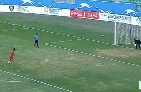 伊朗女足队员,伊朗女足真有男扮女装吗