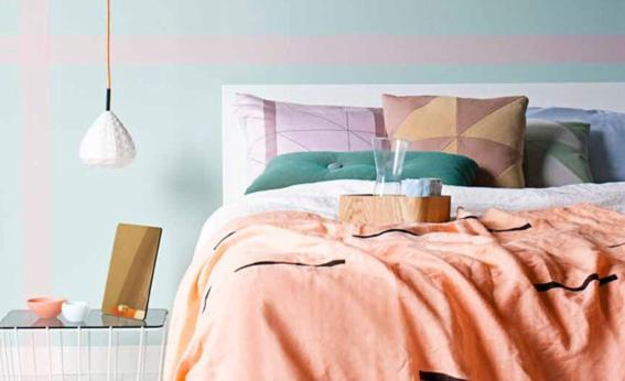 疫情中的小感动就在你我身边,疫情中的温暖小短片校园