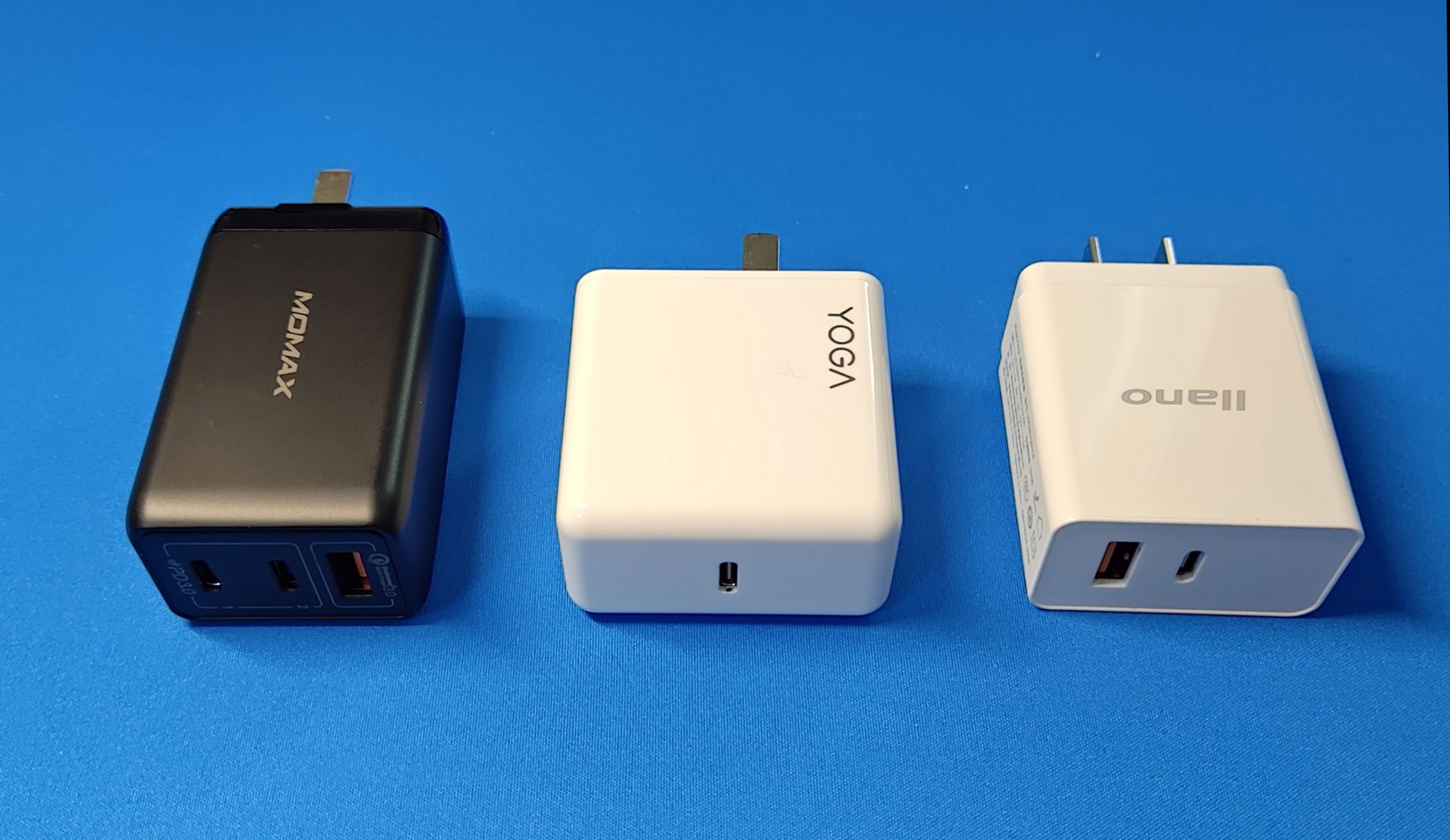 摩米士100w氮化镓和绿联100w氮化镓,momax摩米士65w氮化镓无线充电宝