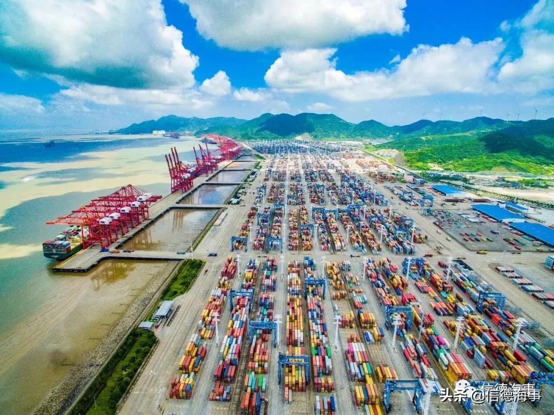 海运集装箱船运费大涨,海运集装箱运费价格大涨