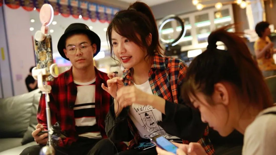 行业观察电商视频,购物中心市场调查报告总结