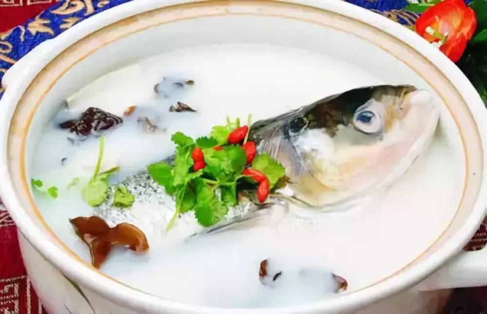 冷空气回南天大雨来袭,冷空气来袭还有大到暴雨