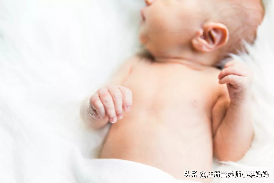 奶粉喂养的误区宝宝越来越瘦,奶粉喂奶误区