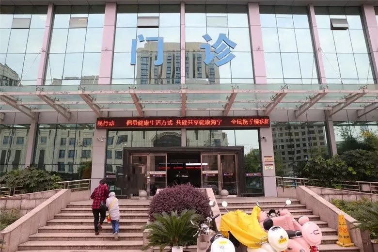 学生高血压如何调理才能恢复正常,高中生有高血压怎么治比较好