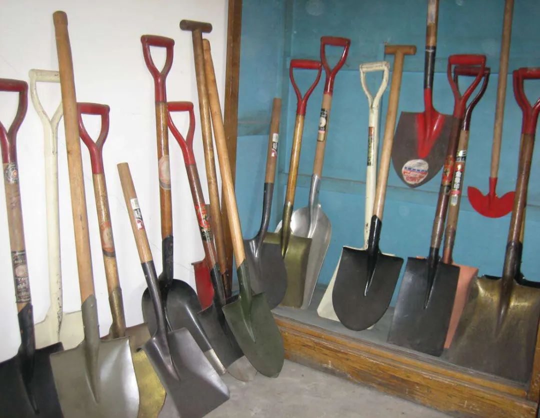 钢锹的历史,钢锹发展史