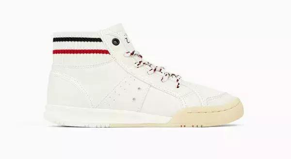 耐克跟阿迪童鞋哪个好一点 (耐克和阿迪的童鞋哪个好)