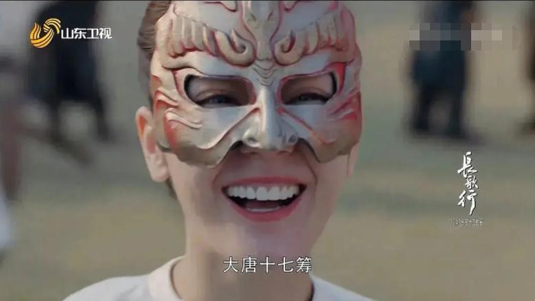 《长歌行》迪丽热巴咧嘴大笑,烤瓷牙“抢镜”忒显老