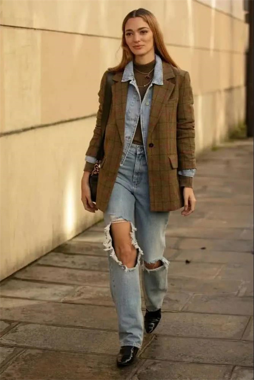 实穿又不挑肤色的棕色系穿搭,棕色穿搭是什么系列