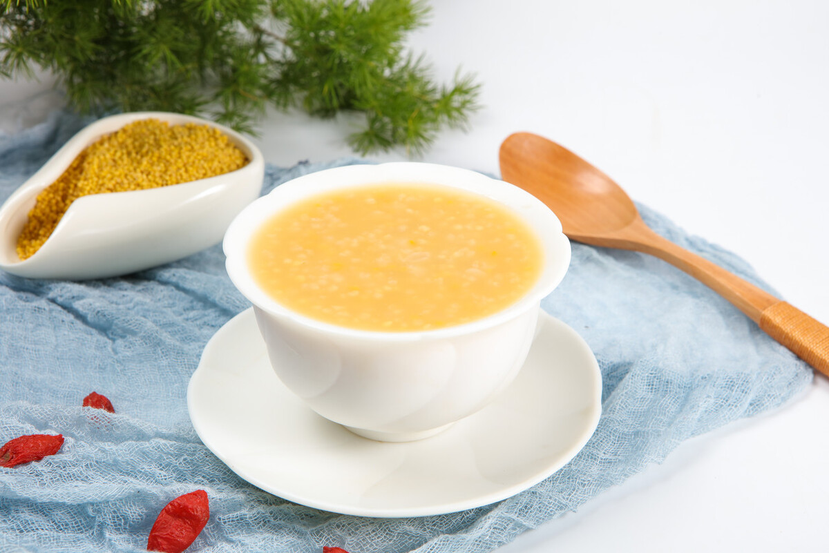 小米是颜色深的好还是浅的好 (小米是较黄的好还是较白的好)