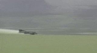 摩托车百公里加速1.8秒,百公里1.9秒的车