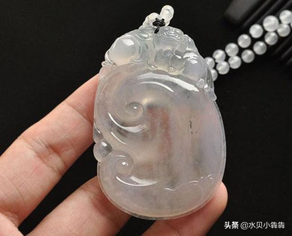 最好的冰种蓝色翡翠,通透糯冰种翡翠