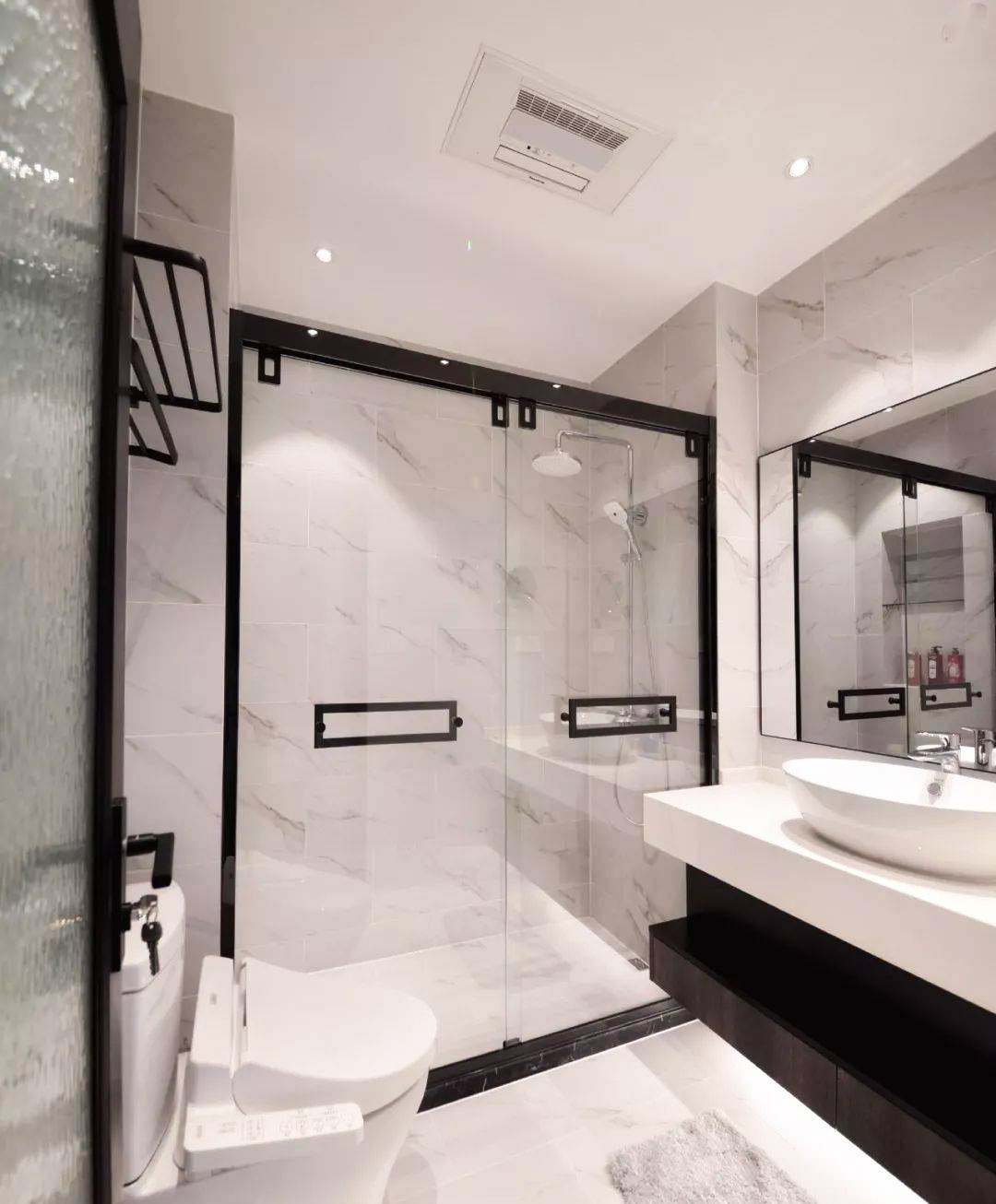 卫生间风暖浴霸哪个实用,卫生间风暖浴霸换气扇不好用