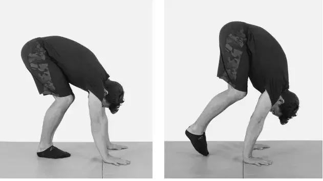 瑜伽倒立的好处及正确的倒立方法,床头倒立的好处及正确的倒立方法